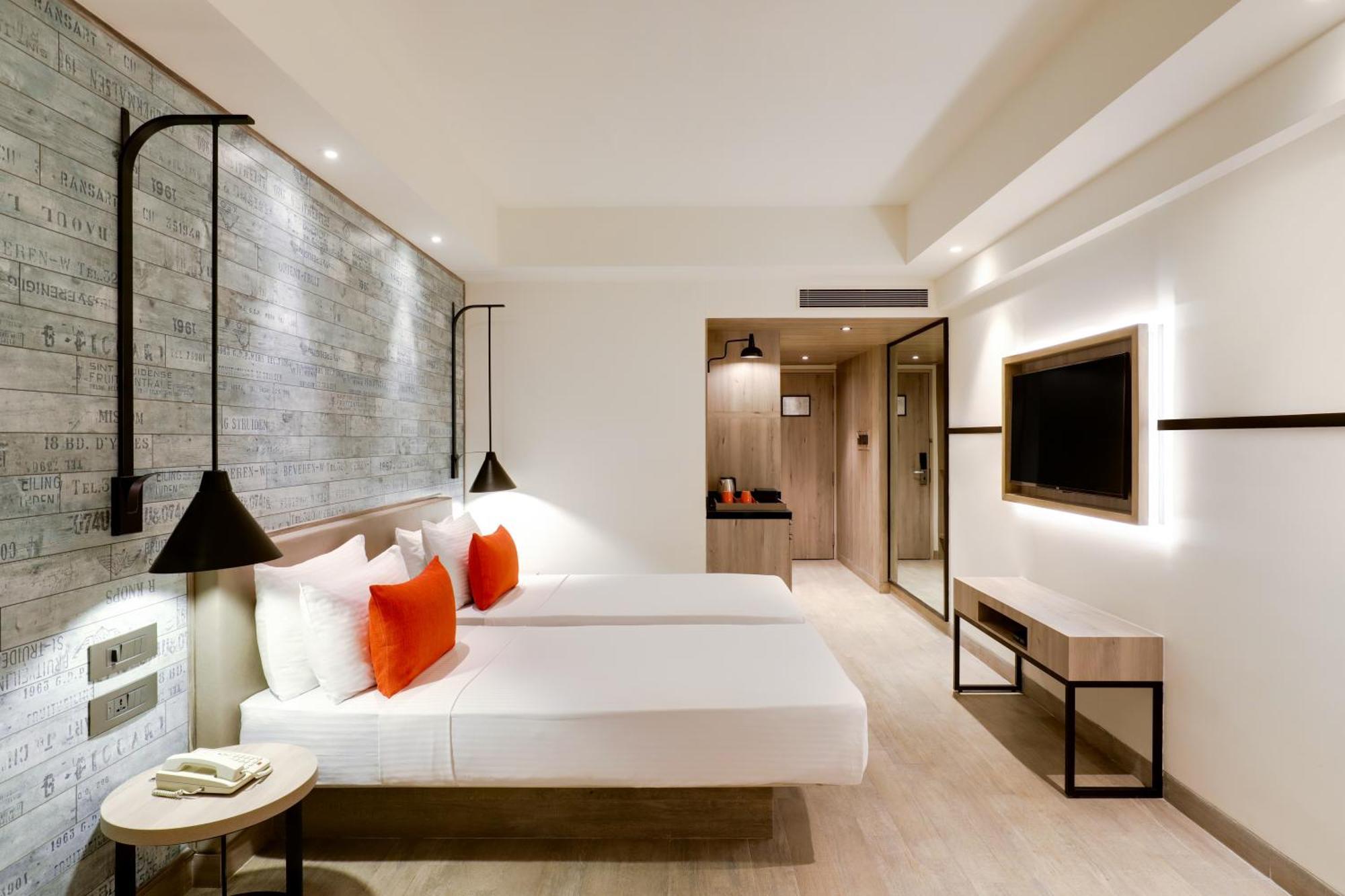 Hotel Lemon Tree Premier, Mumbai International Airport Exterior foto